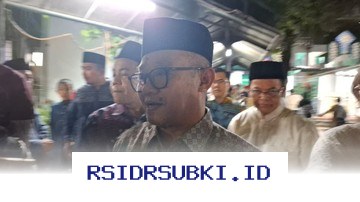 Mengapa Tujuh Kementerian Harus Bersatu Padukan Regulasi AI? Ini Dia Tantangan dan Harapan di Balik Payung Hukum yang Masih Menanti Penerapan di Dunia Pendidikan!