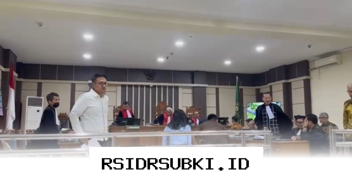 OC Kaligis Bantah Dicky Syahbandinata Terima Suap Sritex, Pastikan SOP Kredit Bank BJB Tak Dilanggar!