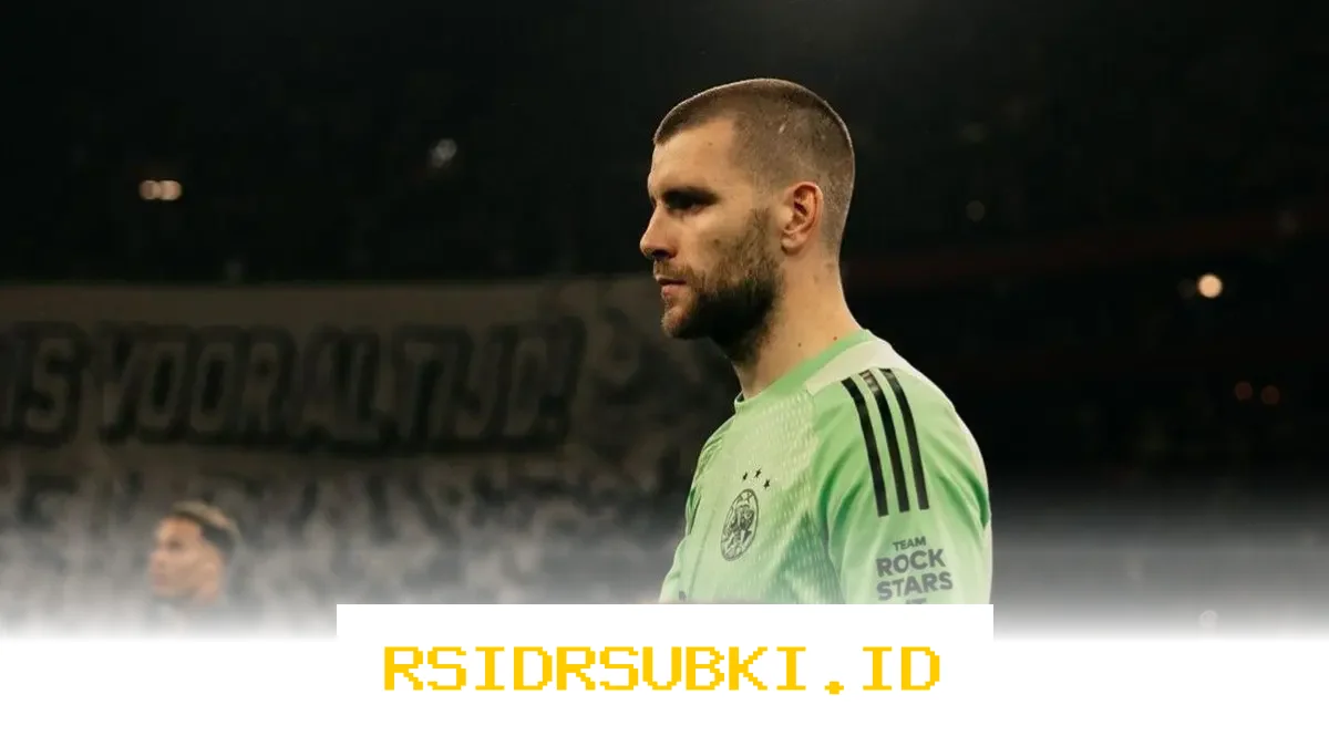 Penjaga Gawang Belanda Ini Sukses Hentikan Tren Buruk Ajax dengan Clean Sheet Perdana di Eredivisie!